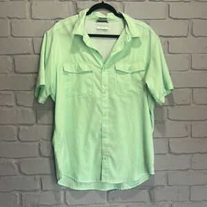 NWOT Columbia Light Green Casual Button Down Shirt size L